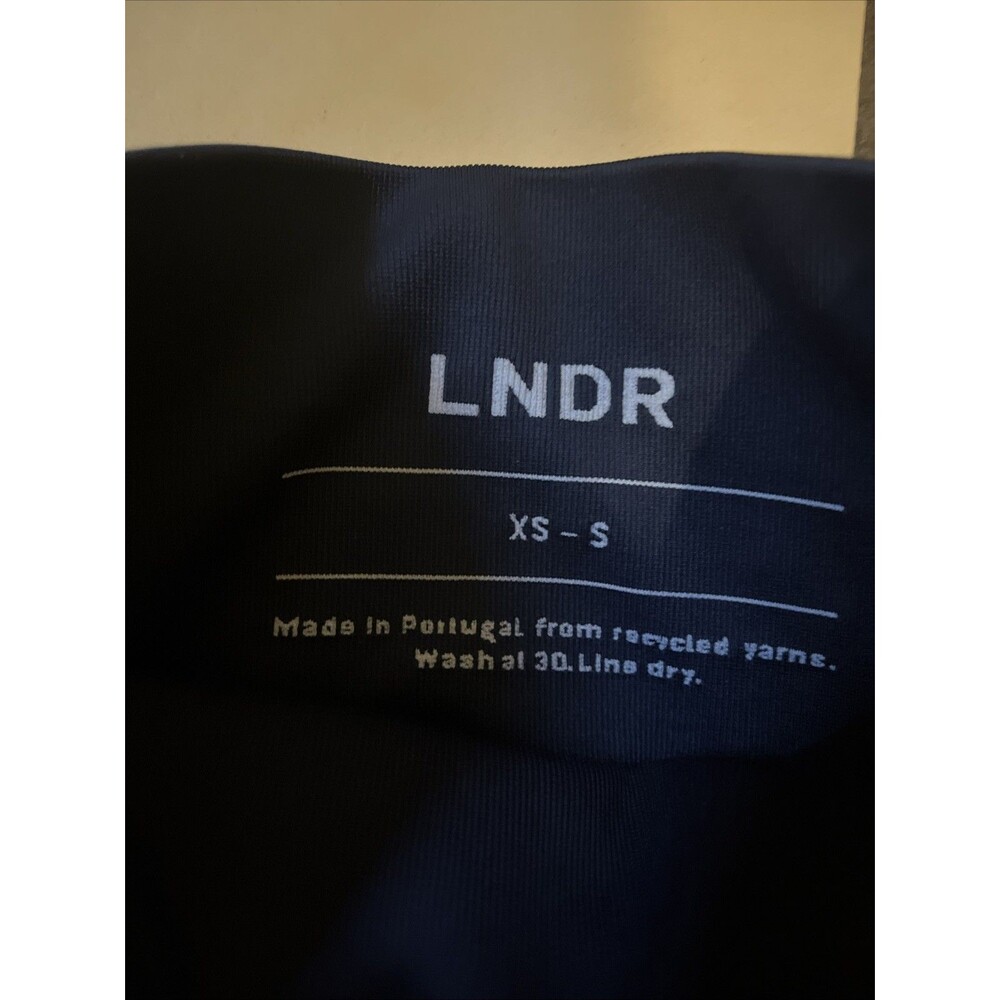 LNDR Chisel Leggings XS Navy 8/8 Compression High Waisted Stretch Fitness HIIT - Picture 3 of 10